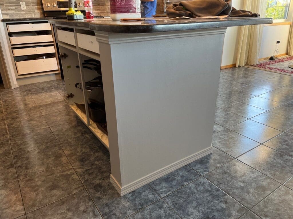 Yellow Oak Kitchen Repainted Grey after 8