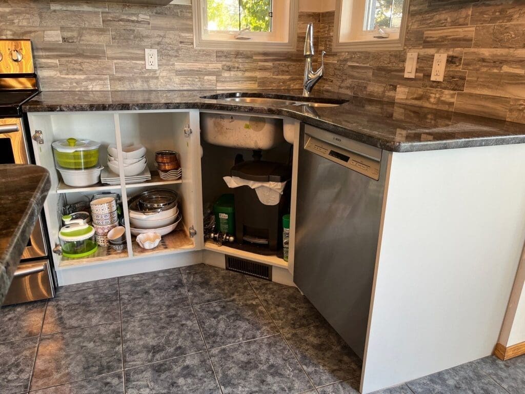 Yellow Oak Kitchen Repainted Grey after 10