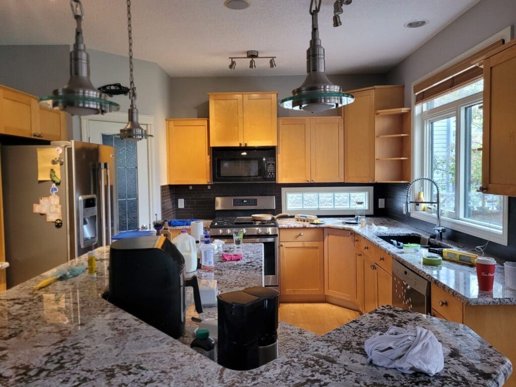 white kitchen before 3