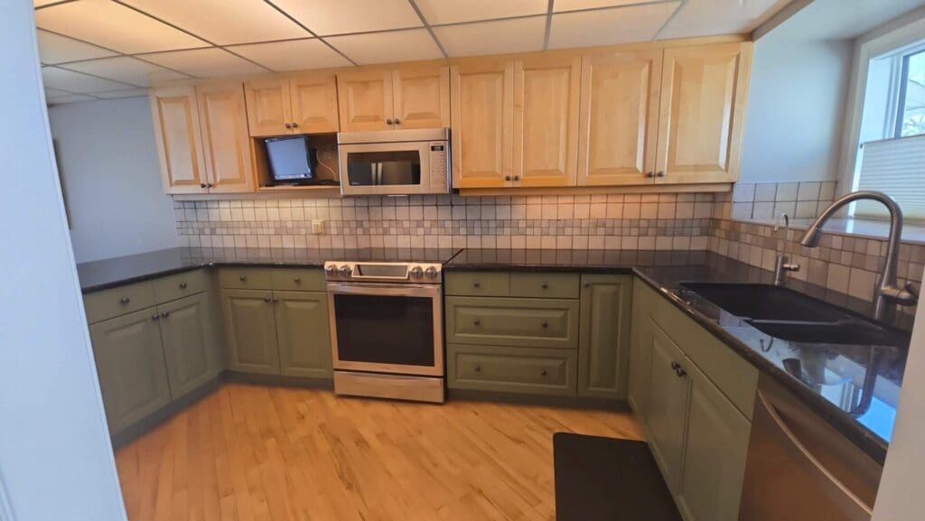 stylish green lowers 4