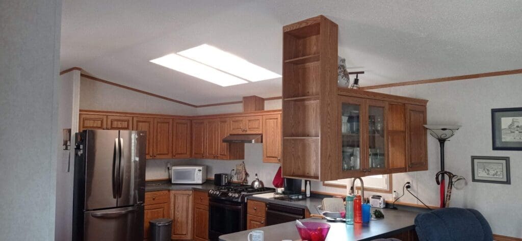 two-tone blue kitchen 9